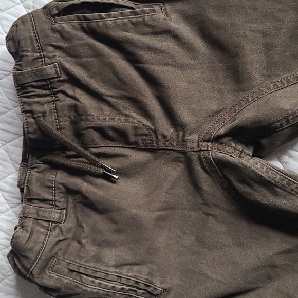 Lot 2 pairs skateboard pants - Picture 5 of 9